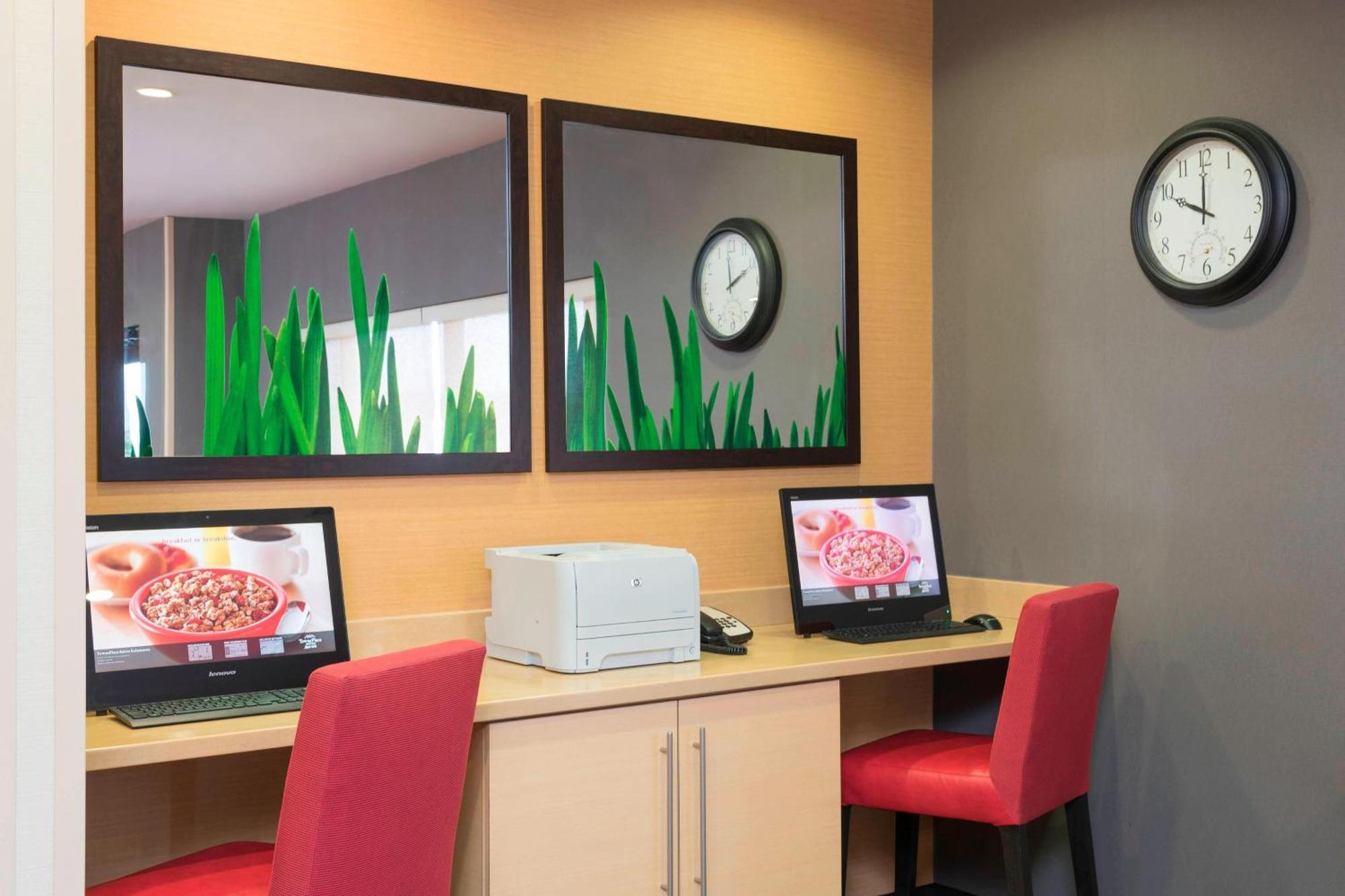 Towneplace Suites By Marriott Kalamazoo Portage Kültér fotó